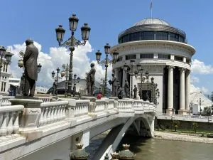 Истрага против багеристот кој прегази жена на пешачки премин