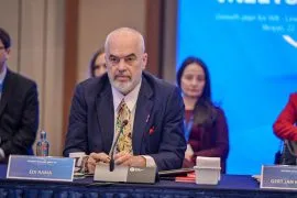 Рама за Фајненшл Тајмс: „Не сум мафијашкиот кум на Албанија“