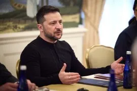 Зеленски го притиска НАТО да обезбеди системи за воздушна одбрана по руските напади во кои загинаа над 50 луѓе