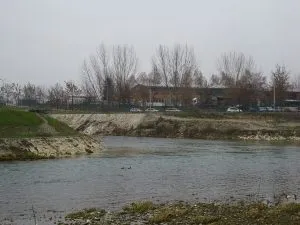 Нема ништо од почетокот на изградбата на мега паркот покрај кејот на реката Лепенец